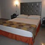 Hotel Calima Real