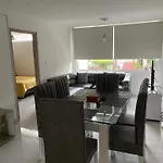 Apartamento Frente A Cosmocentro