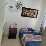 Hostal S Y S