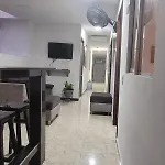 Hostal S Y S