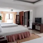 Hotel Plaza las Américas