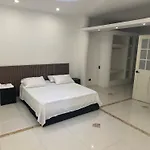 Apartahotel Cristales
