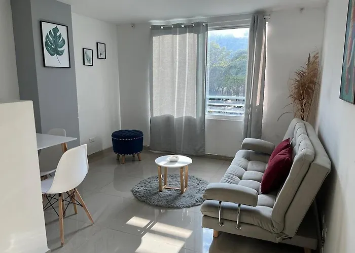 Hermosos Apartamentos Con Excelente Ubicacion