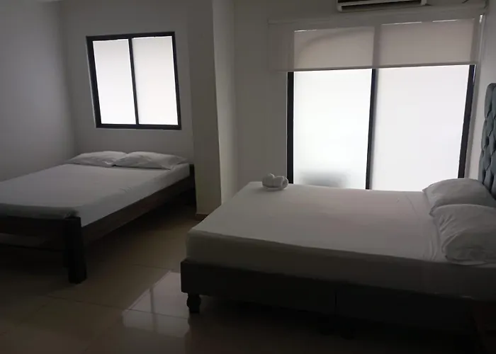 Apartahotel El Templete Cyc
