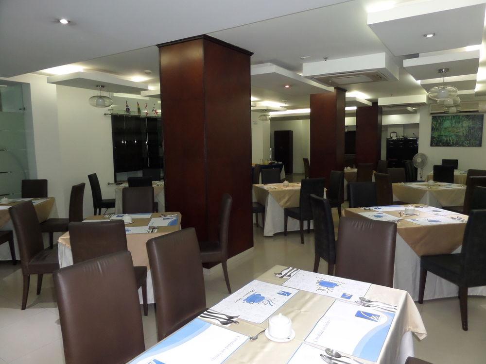 Hotel Plaza Américas 4*