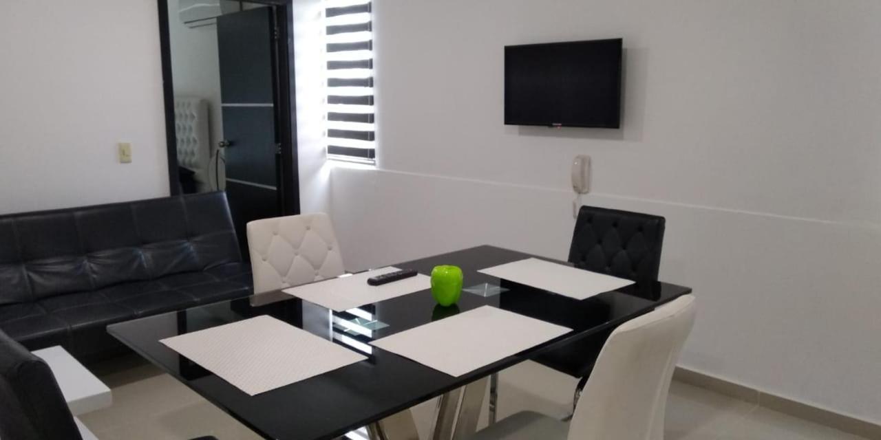 Aparta Estudios Edificio Valeria Apartamento *