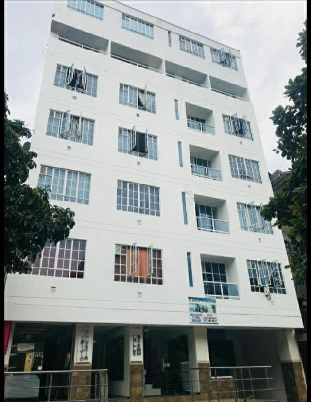 Aparta Estudios Edificio Valeria * Cali