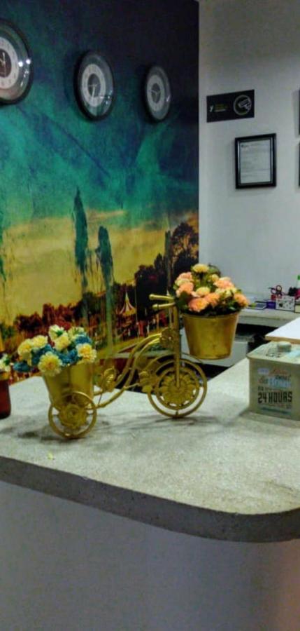 Hotel Hcr Pasarela 3*
