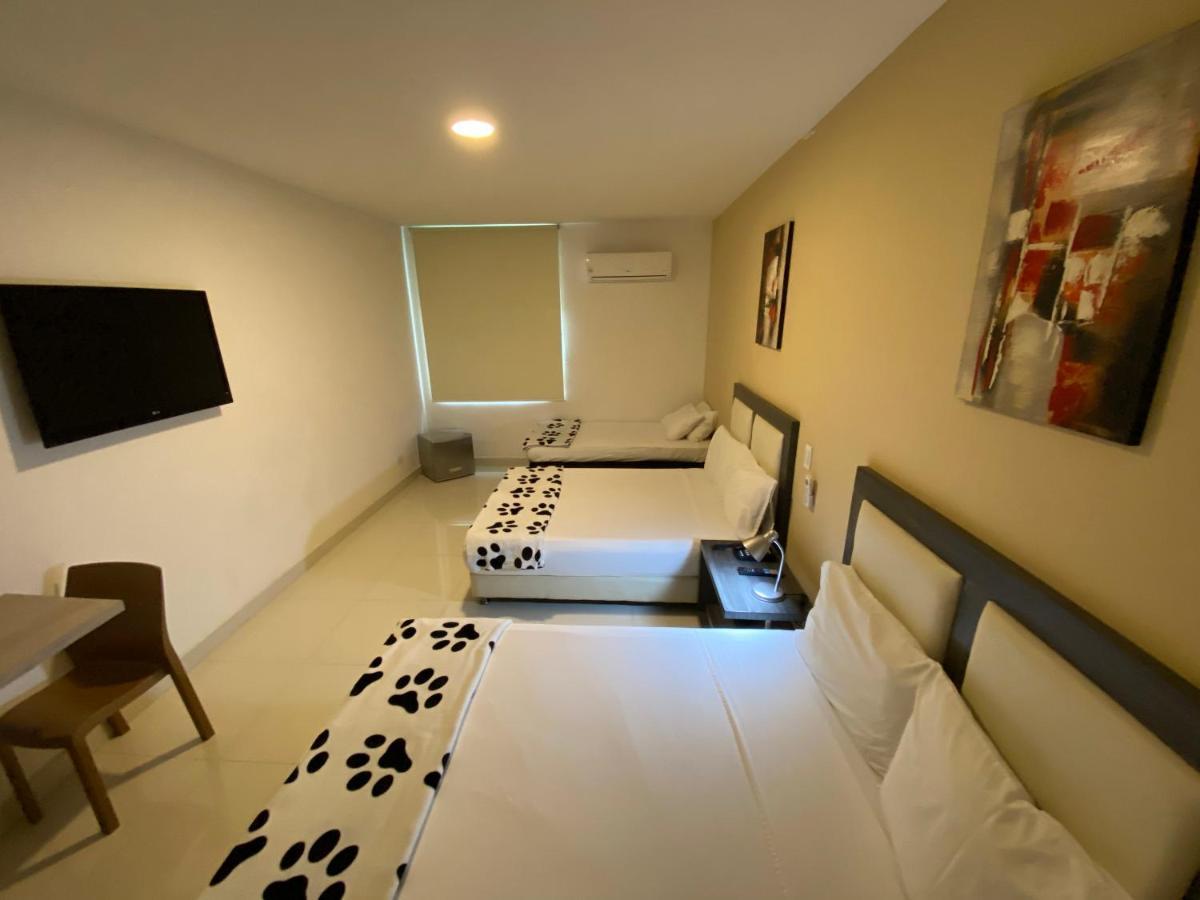 Apartahotel La Esperanza Ciudad Jardín 3*