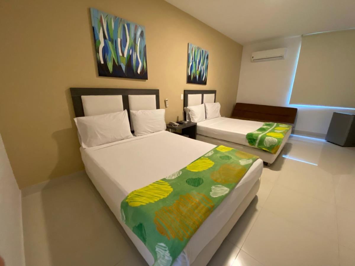 Aparthotel La Esperanza Ciudad Jardin 3*