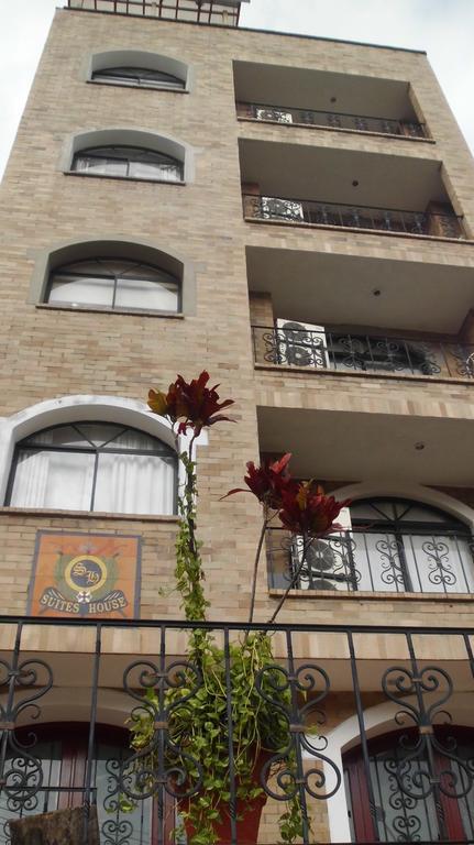 Apartahotel Suites House Centenario Cali