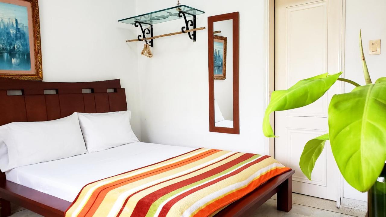 Inn Coworking Cristales 3*