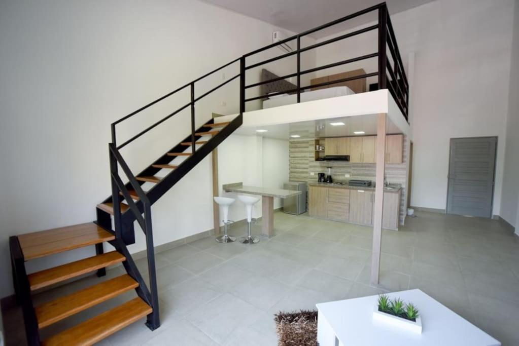 308-precioso Aparta Estudio Duplex En Granada Cali