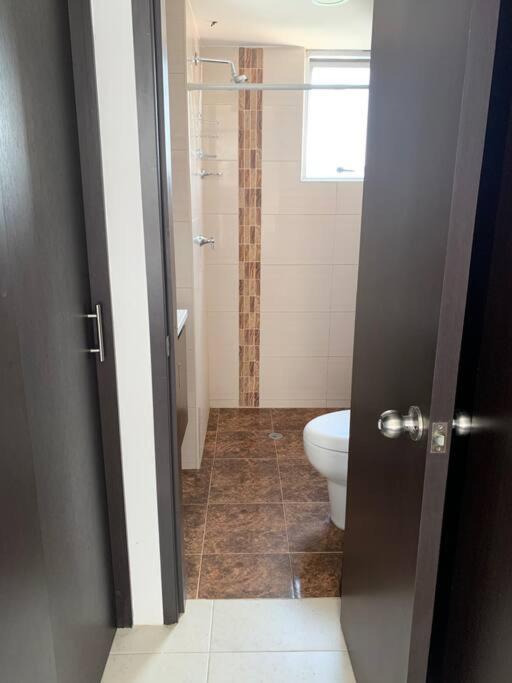 Apartamento amoblado , sur de Cali con piscina