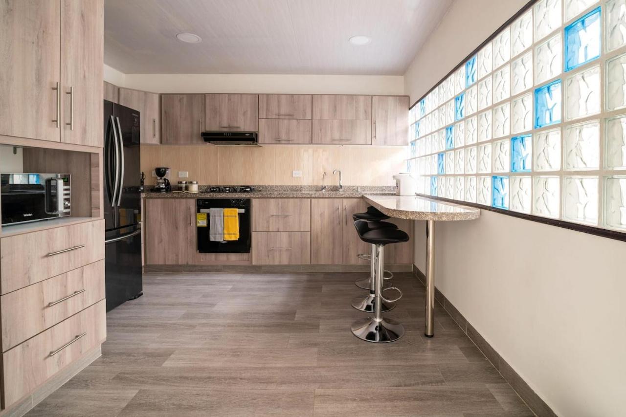 Modern, Luxurious And Tradicional By Samilis Place *