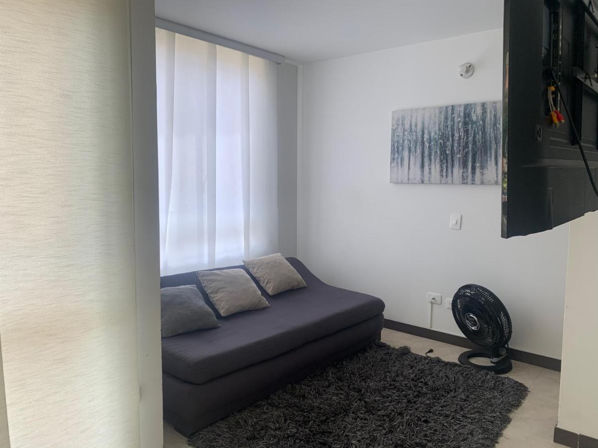 Se Alquila Apartamento Amoblado Por Días