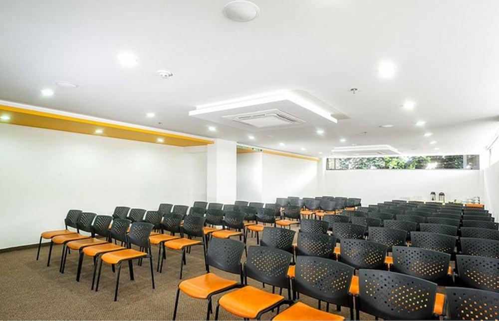 Chipichape Hotel 4*