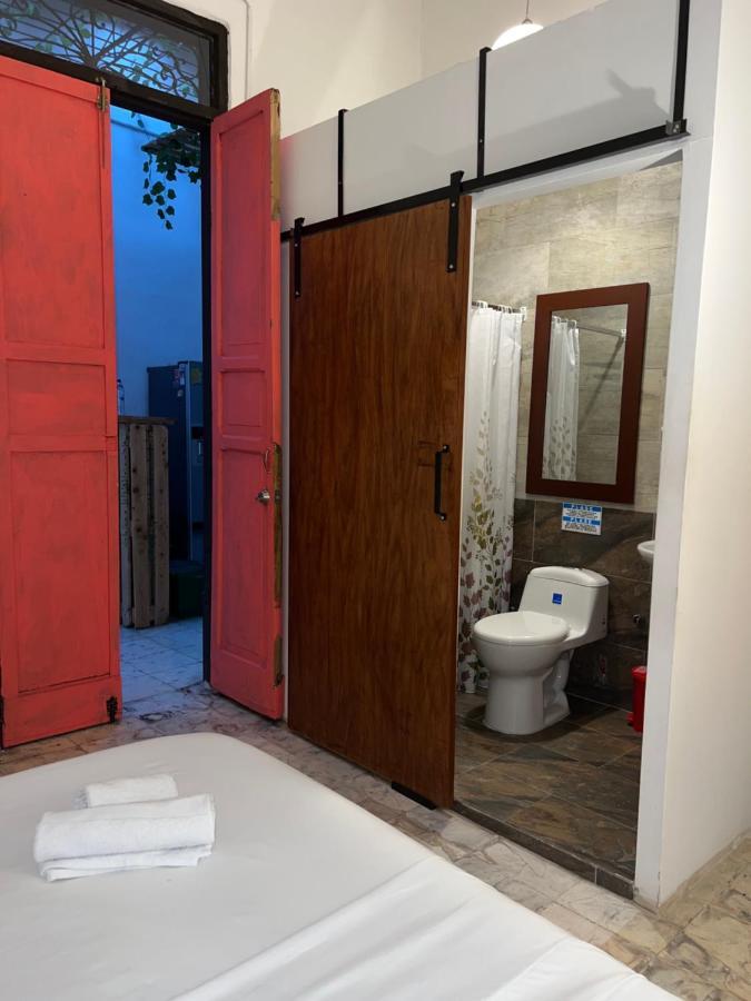 Casa Blanca San Antonio Boutique *
