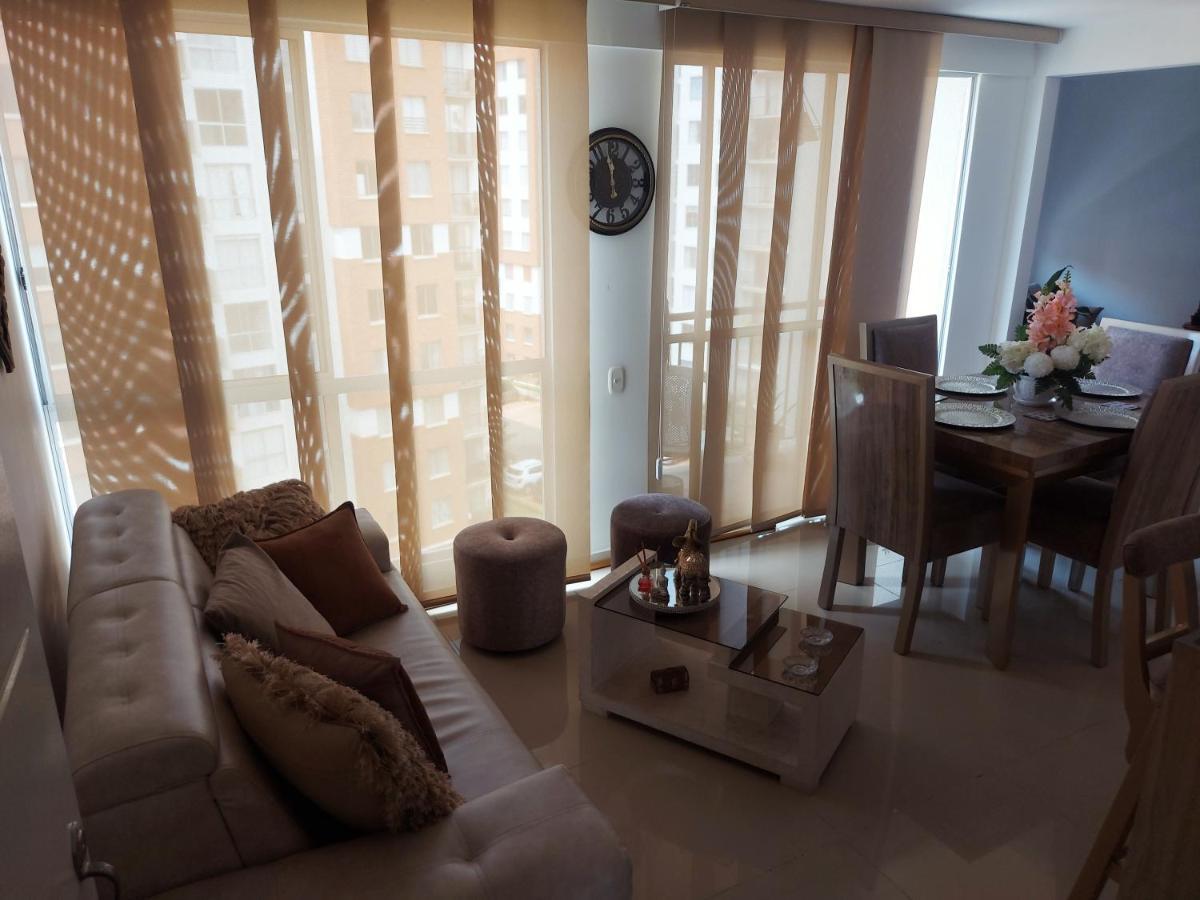 Homestay Comoda Privada En Apto Con Piscina !