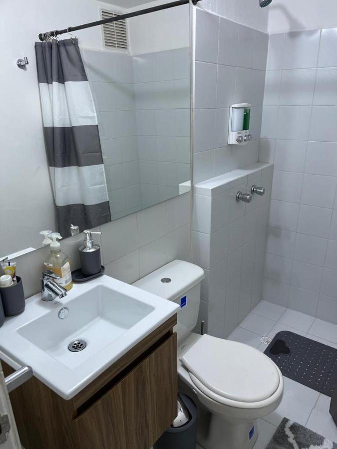 Apartamento Conjunto Residencial Acuarela 1 Cali, Colombia *