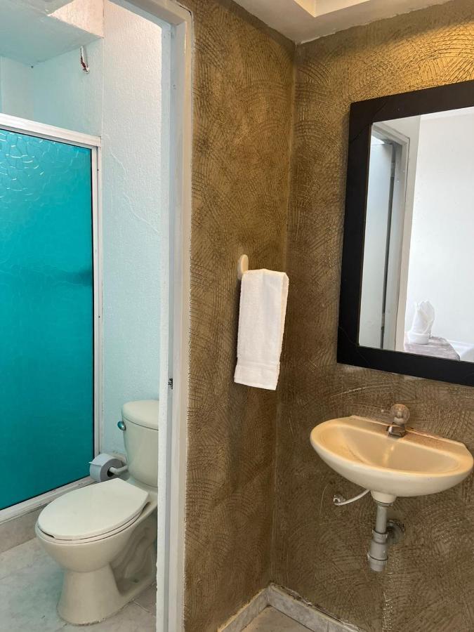 Aw Vipassa Urban Hotel