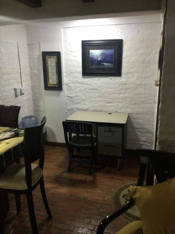 Beautiful Colonial House Apartamento
