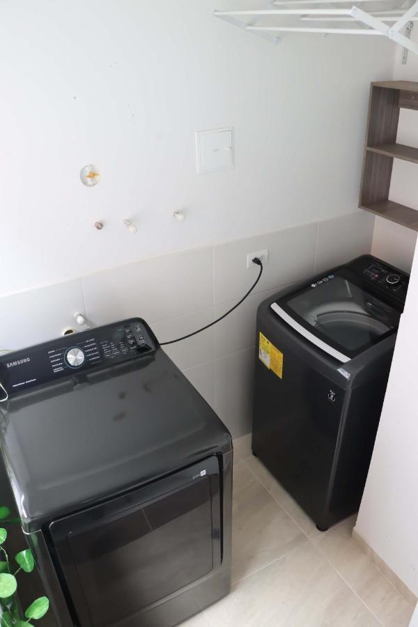 Moderno En 1 Apartamento