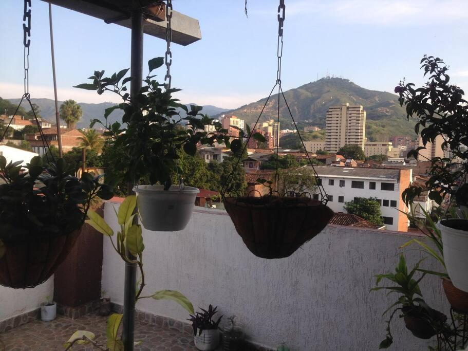Con Linda Terraza En San Antonio Apartamento *