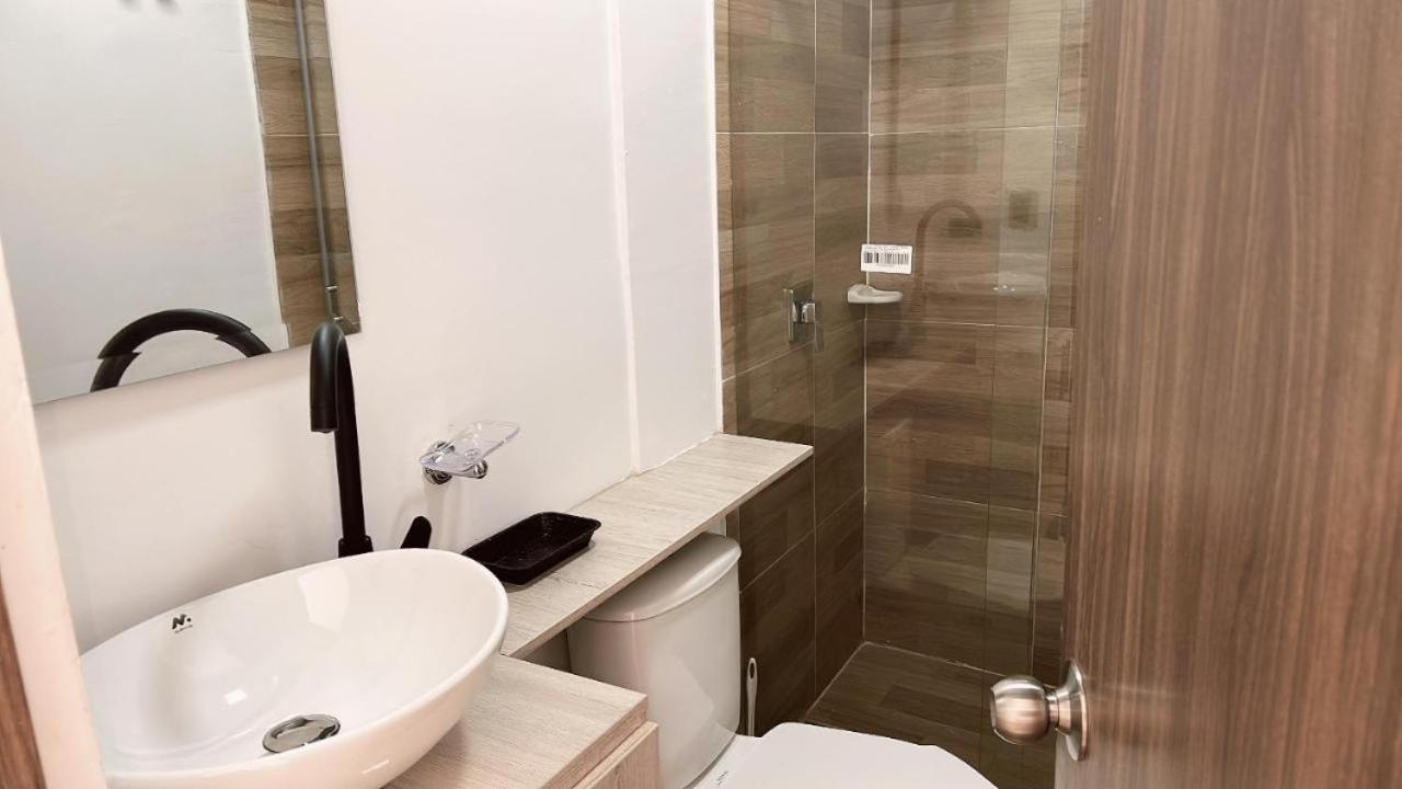 Aparta Suites Granada Suites Cali