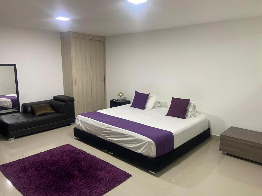 Aparta Suites Granada Suites * Cali