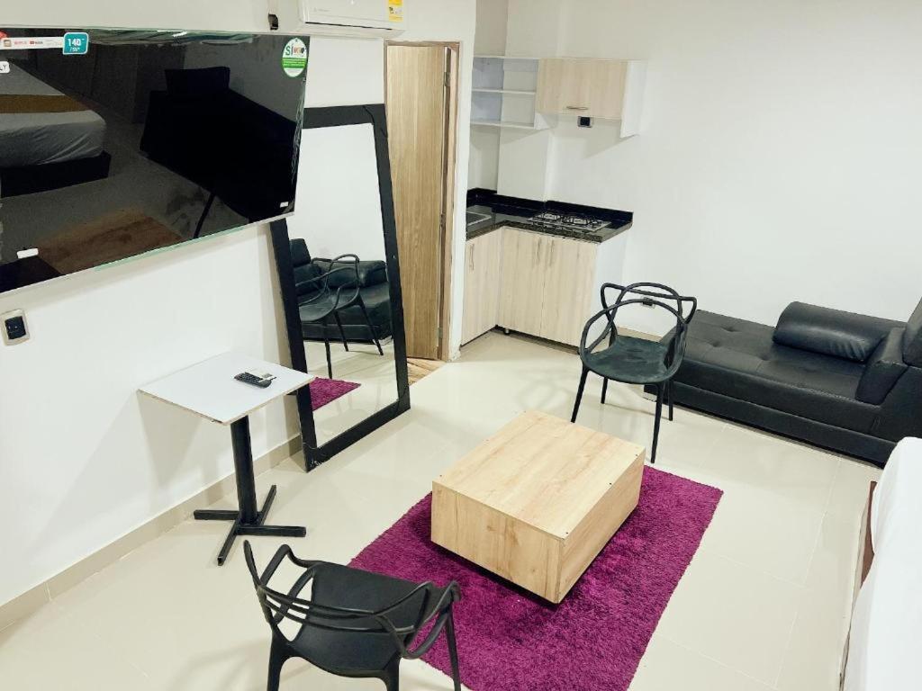 Aparta Suites Granada Suites * Cali