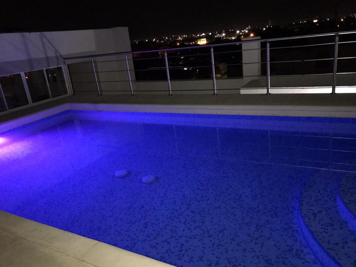Flora Suites-loft Luxury Hotel