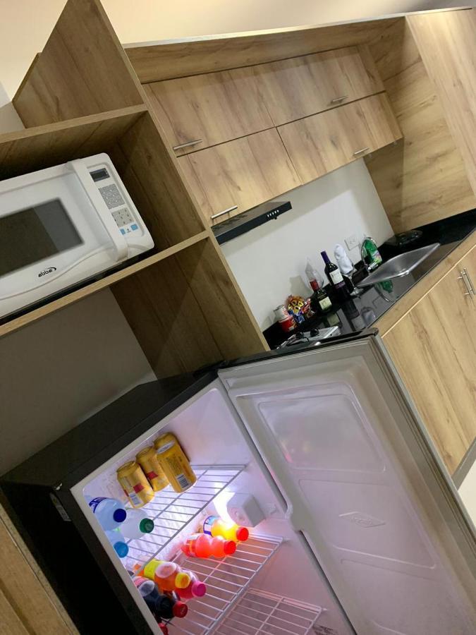 Flora Suites-loft Luxury Hotel
