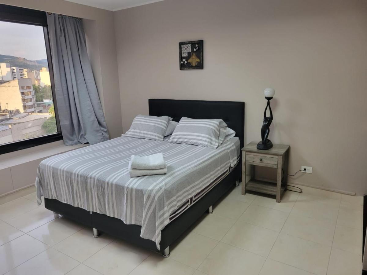 Apartamento Torre De - Pisos 7, 10, 28, 30