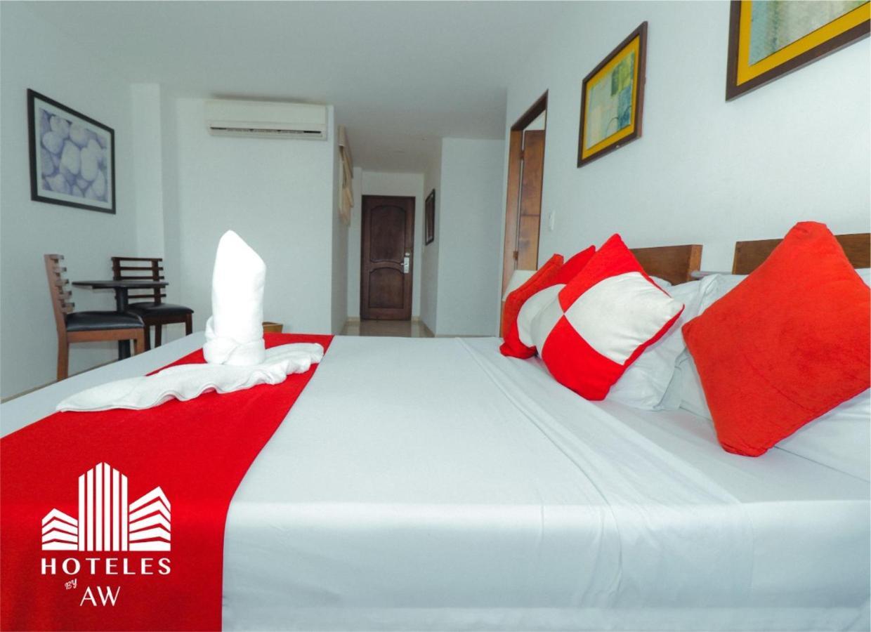 Hotel Aw Chipichape Urban 4*
