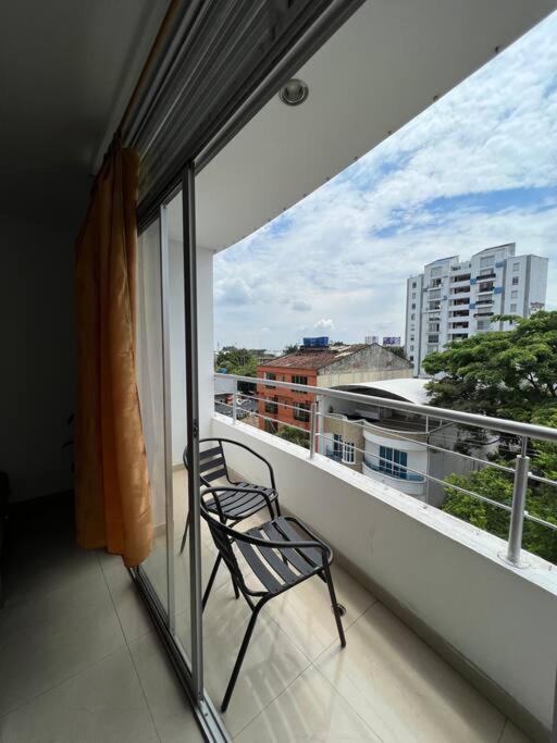 Hermoso Aparta Estudio Moderno Con Dos Ambientes Cali
