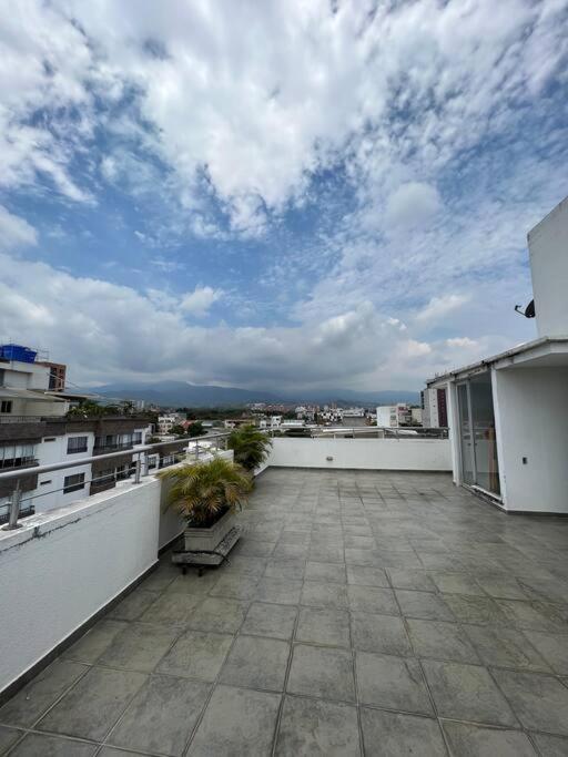 Hermoso Aparta Estudio Moderno Con Dos Ambientes