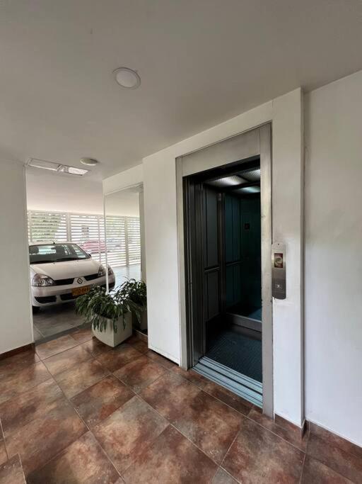 Apartamento Hermoso Aparta Estudio Moderno Con Dos Ambientes Cali