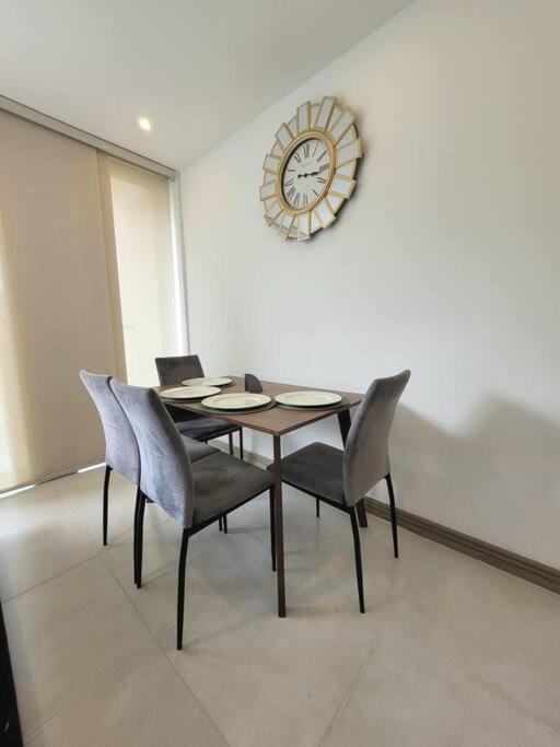 Pance Piso 4-06 Moderno Sector Exclusivo * Cali