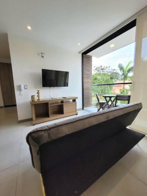 Apartamento Pance Piso 4-06 Moderno Sector Exclusivo