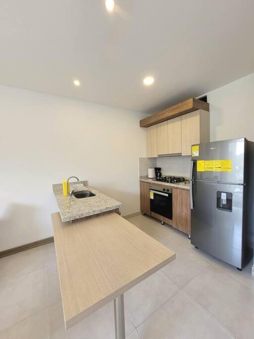Pance Piso 4-06 Moderno Sector Exclusivo Apartamento