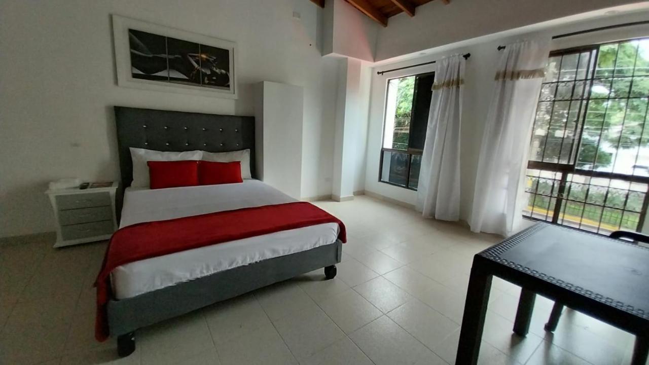 Ayenda La 44 Norte Hotel