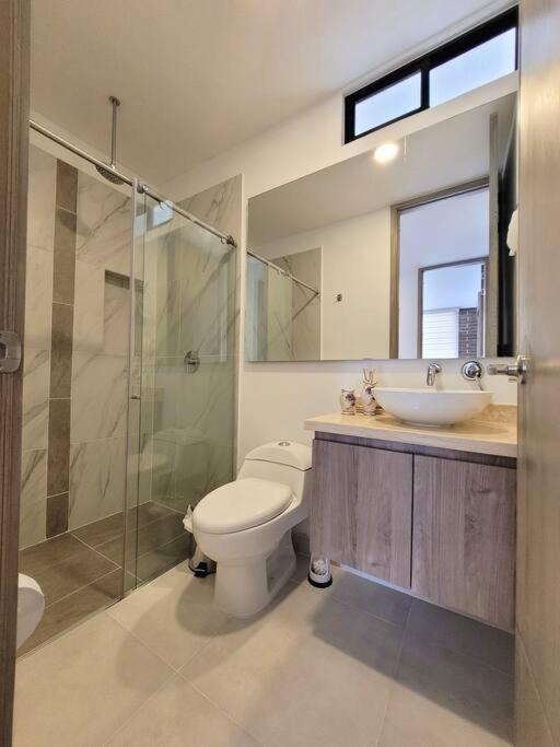 Pance Piso 4-06 Moderno Sector Exclusivo Apartamento *