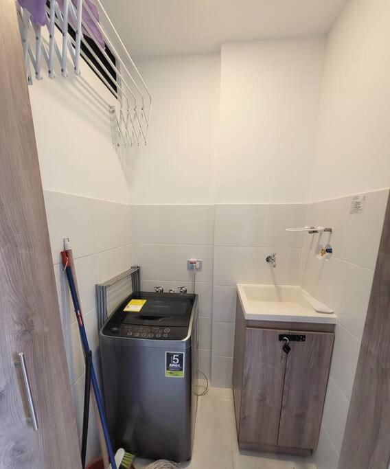 Pance Piso 4-06 Moderno Sector Exclusivo