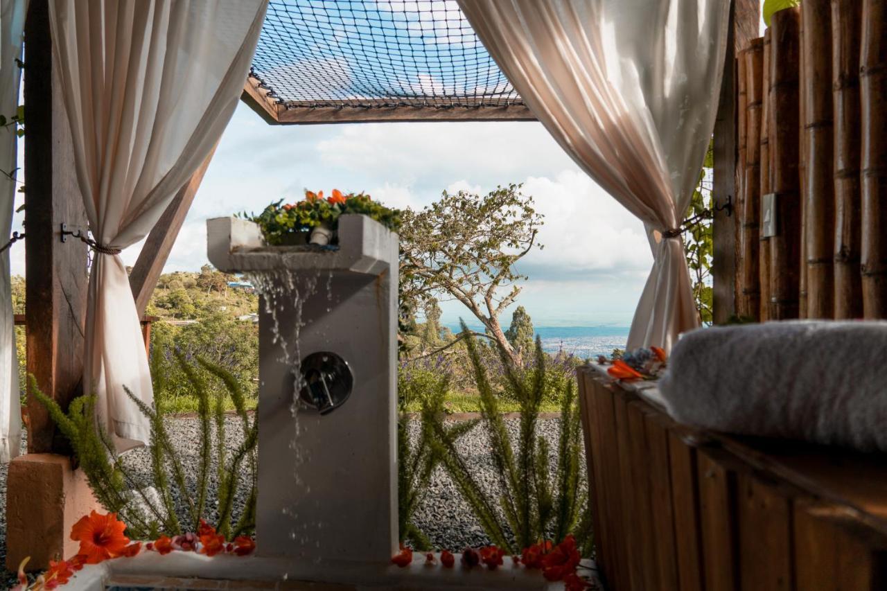 Glamping La Pau Campo de lujo Cali