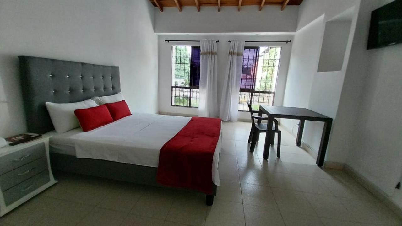 Hotel Ayenda La 44 Norte 3*
