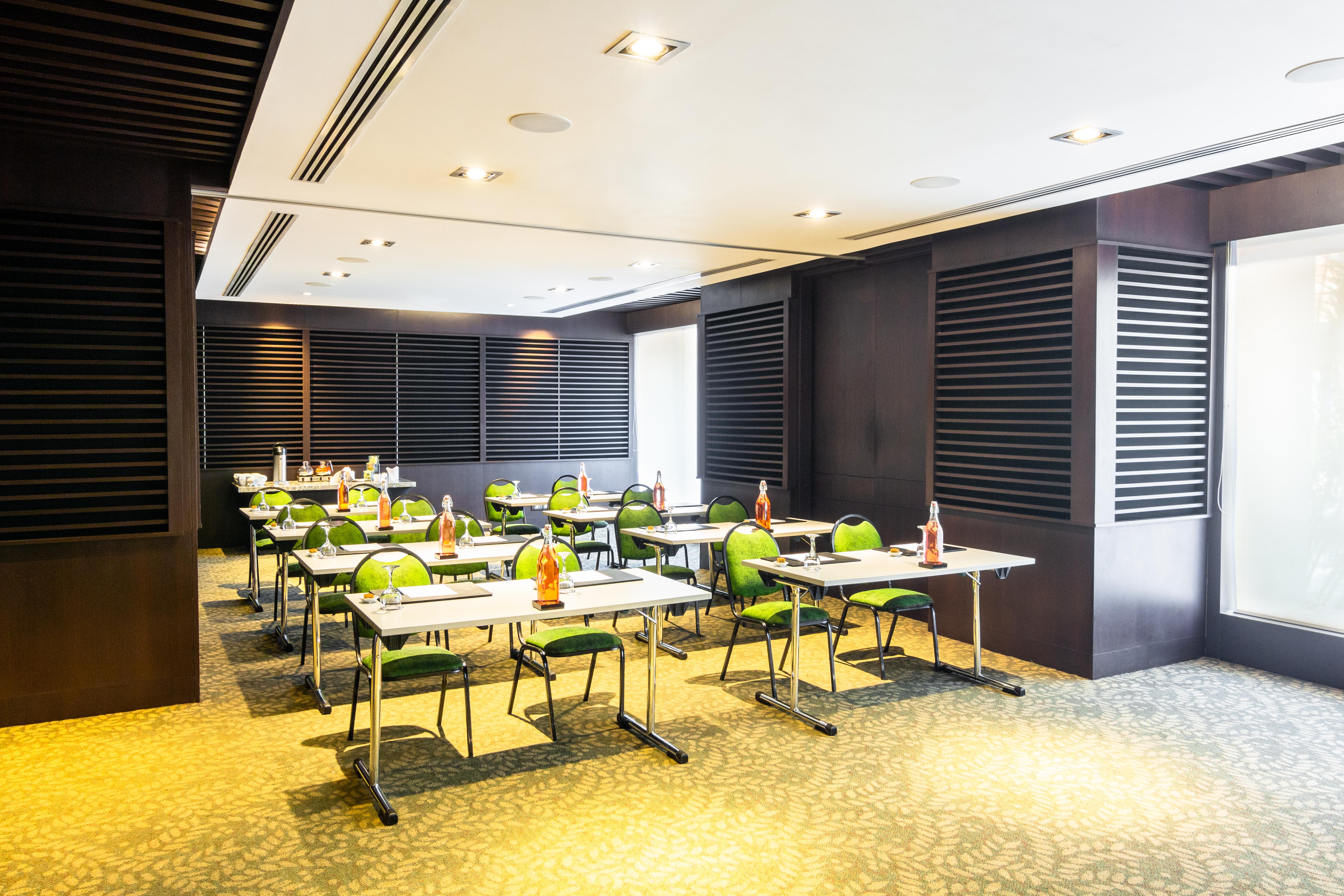 Sonesta Hotel