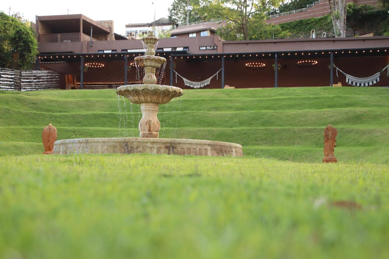 Сasa de vacaciones Lujosa Casa Campestre 5 Estrellas A 18 Min De