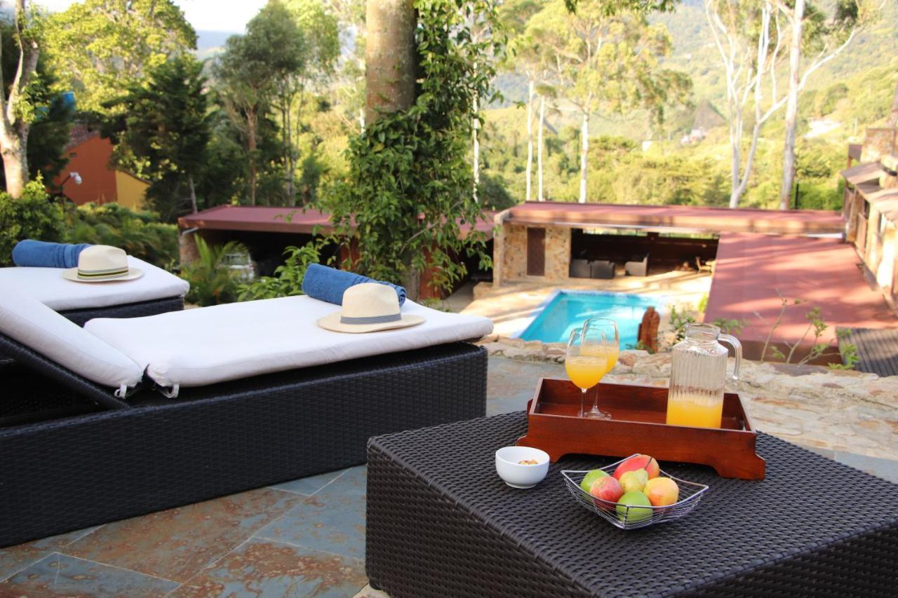 Lujosa Casa Campestre 5 Estrellas A 18 Min De Сasa de vacaciones