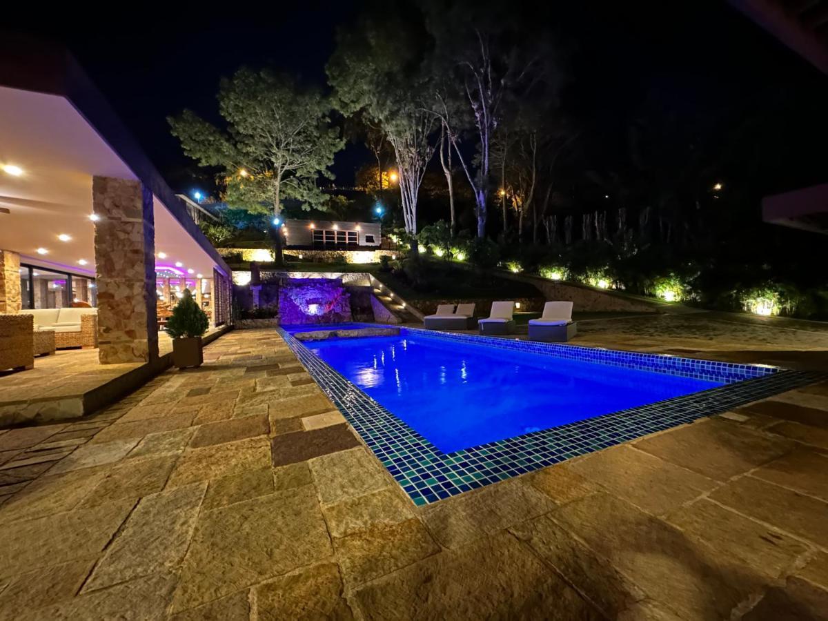 Lujosa Casa Campestre 5 Estrellas A 18 Min De Сasa de vacaciones *